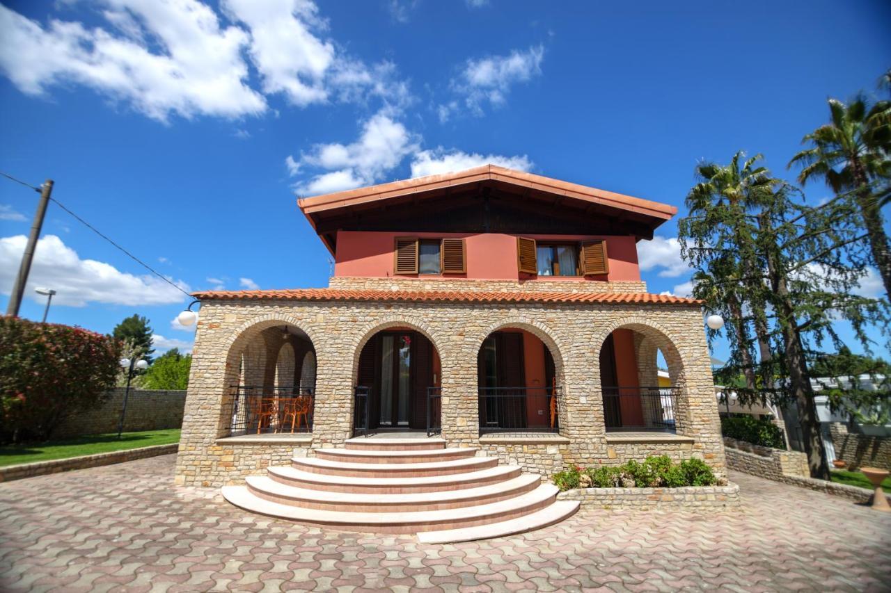 B&B Villa Adriana Андрия Екстериор снимка