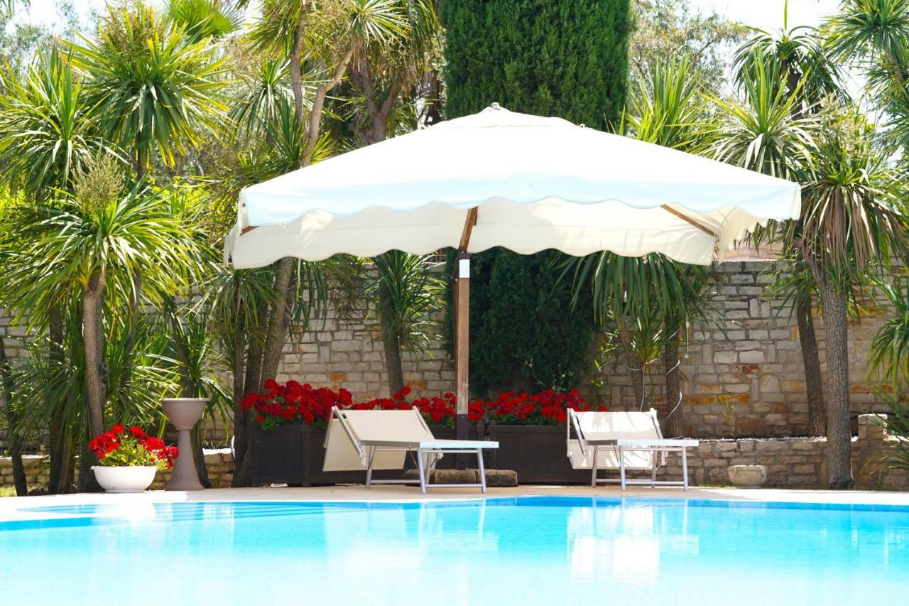 B&B Villa Adriana Андрия Екстериор снимка